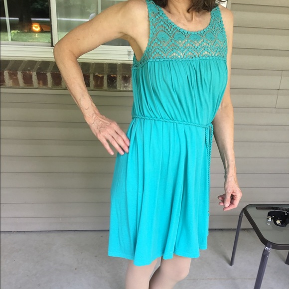 H&M Summer Dress with belt - Picture 3 of 6